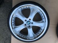 Komplettradsatz BMW Royal 10x22 ET45 255/30ZR22 95W Lk. 5x120 Berlin - Hellersdorf Vorschau