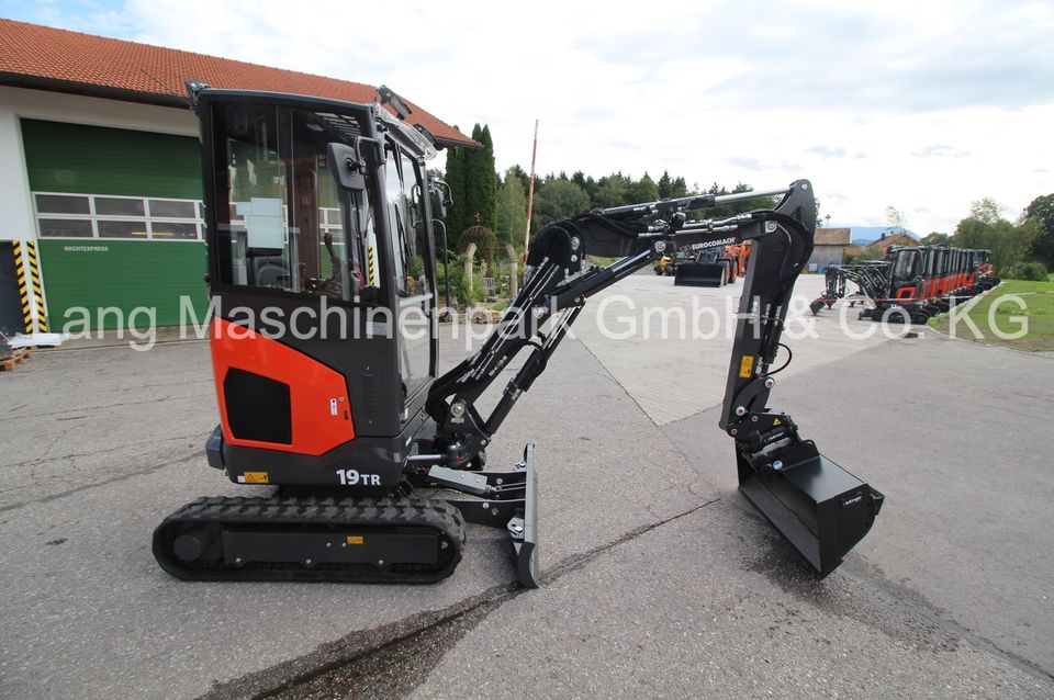 Eurocomach 19 TR inkl. Powertilt & Löffelset Minibagger Bagger in Petting