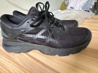 ASICS in Schwarz Damen 40,5 Sportschuhe Laufschuhe Hessen - Wehrheim Vorschau