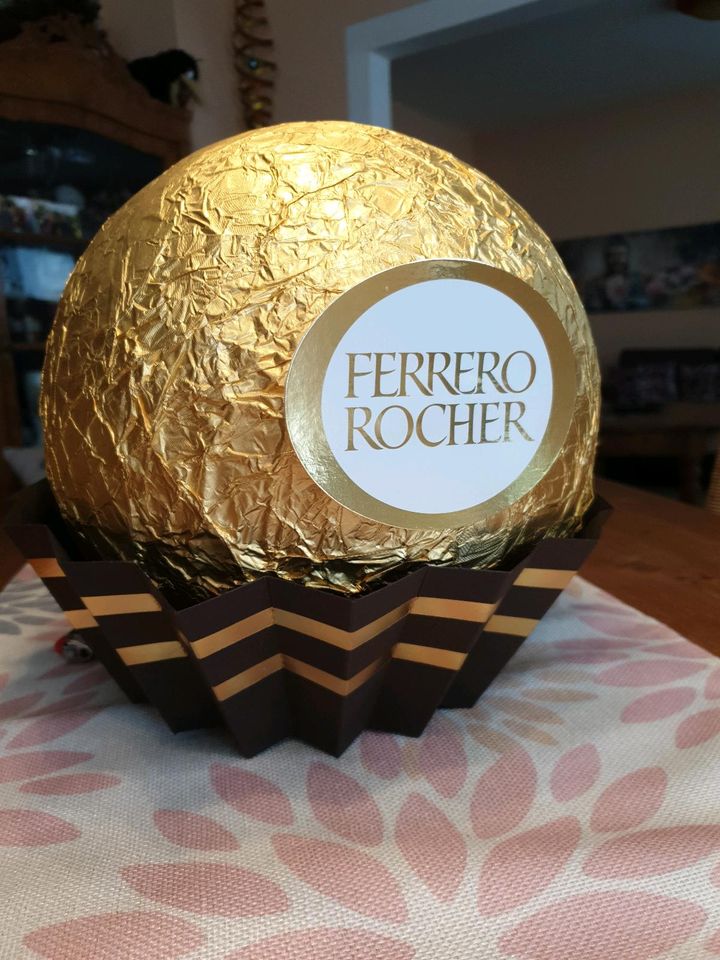 Ferrero Rocher XXL Deko Kugel in Schleswig-Holstein - Lindewitt | eBay  Kleinanzeigen ist jetzt Kleinanzeigen