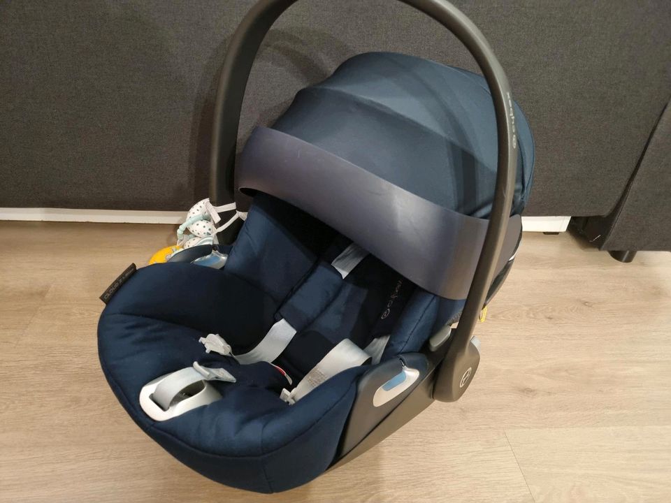 Cybex Babyschale PLATINUM Z i Size mit Isofixstation drehbar in Plate