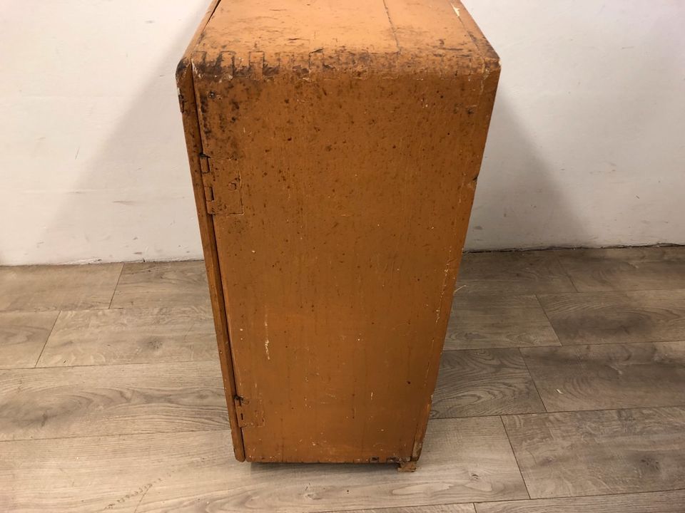 #A Spindschrank Werkzeugschrank Antik 30er Art Deco Holz Garderob in Burgstädt