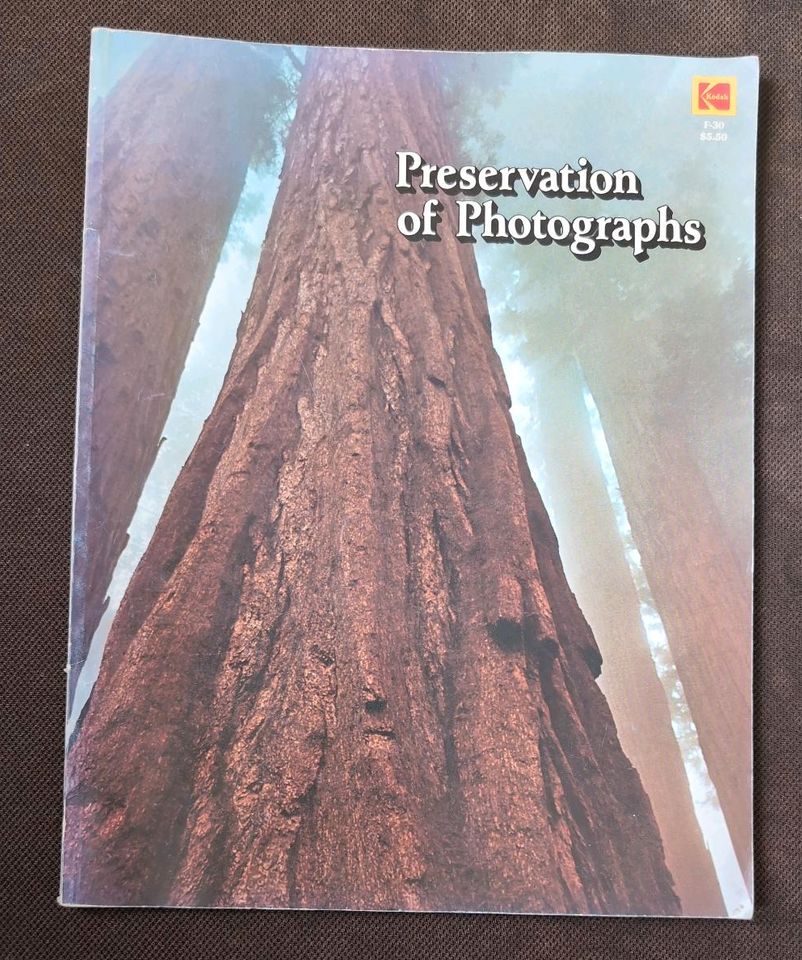 Kodak F-30 Preservation of Photographs - Zeitschrift USA 1979 in Hamburg