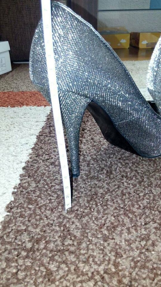 High Heels Pumps Peeptoe Gr 38 in Oerlinghausen