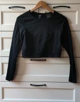 H&m Sport Oberteil ripped black Croptop Berlin - Schöneberg Vorschau