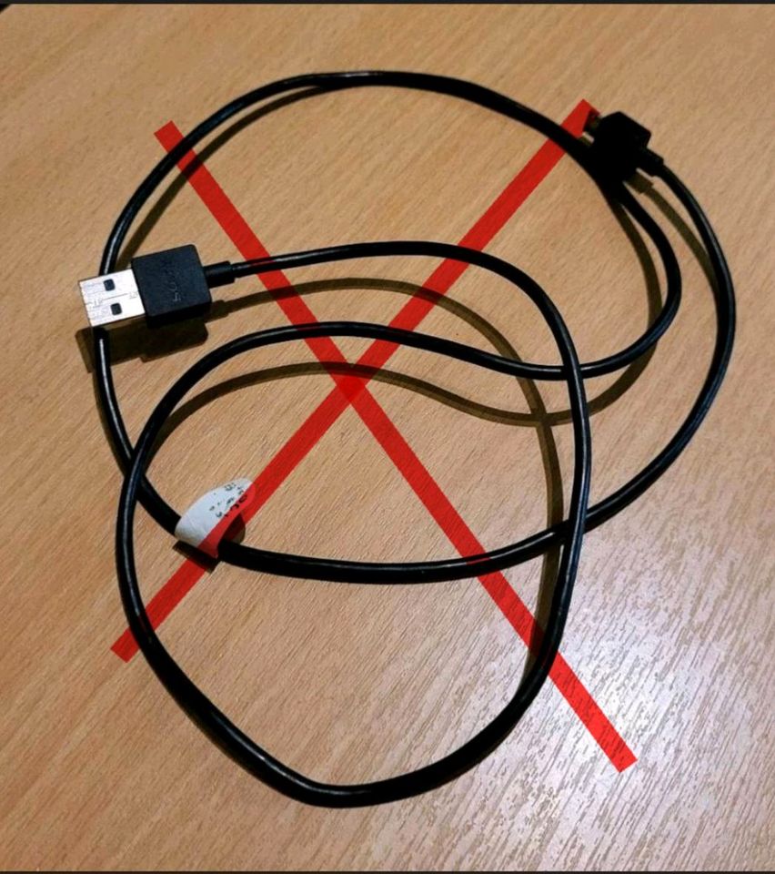 Noch 2 x SONY KABEL mit STECKER, wofür auch immer!? in Bochum