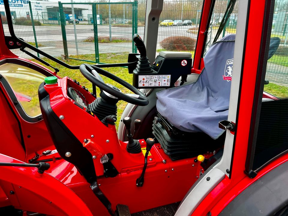 Antonio Carraro TRX 7800S - Vorführmaschine mit Kabine in Merseburg