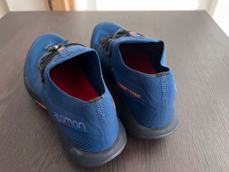 Salomon Pulsar Trail Pro 42,5 Trailrunning Schuhe in Holzkirchen