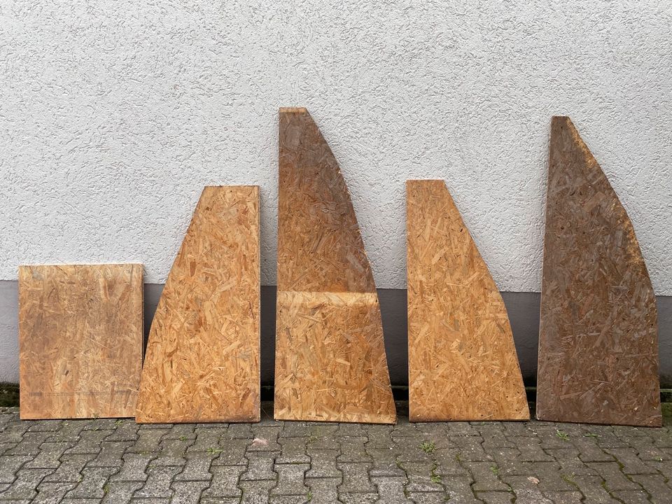 Holz und verschiedene Zuschnitte (OSB) in Heusenstamm