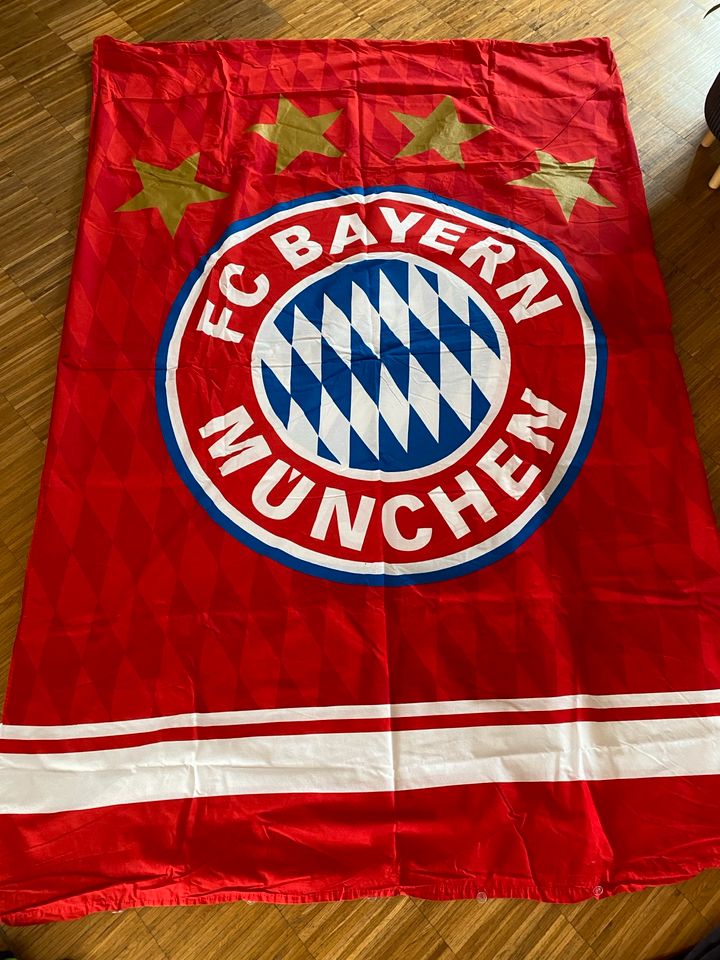 FC Bayern Bettwäsche, 135x200 (80x80) in Neusäß