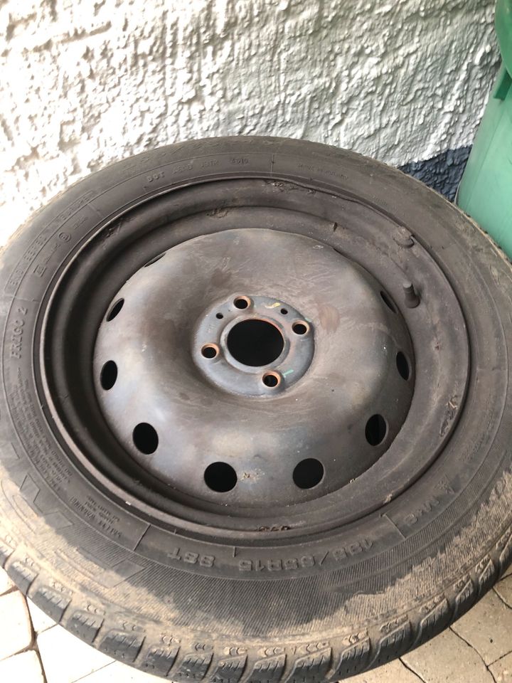 Dacia Sandero Stahlfelgen mit Reifen in Bünde