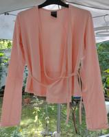 Nike Yoga Wickeljacke Gr. 38/40 Köln - Kalk Vorschau