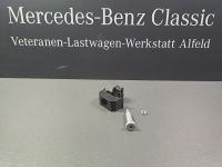 Teilesatz Halter für Mercedes-Benz Sprinter W907 A0009510700 Niedersachsen - Alfeld (Leine) Vorschau