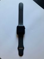 IWatch Series 4 Aluminium Nike+ 44 mm Modell A1978 Hessen - Seligenstadt Vorschau