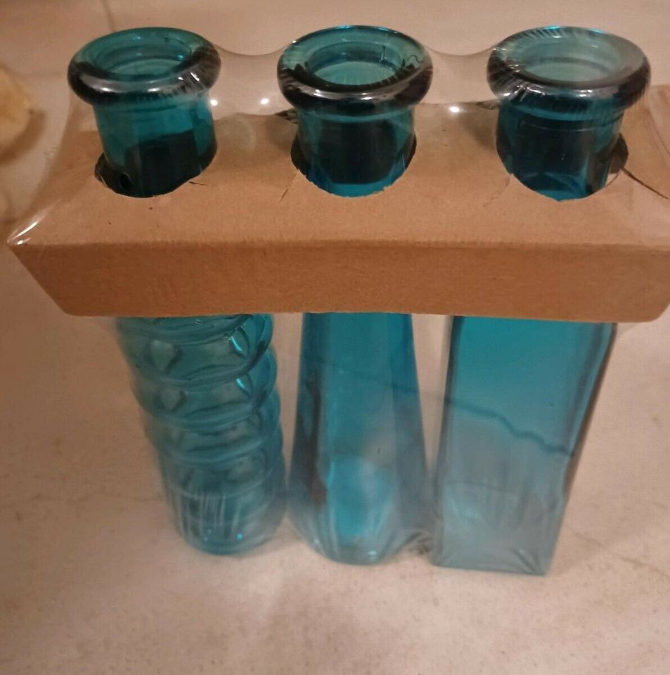 3 kleine Dekoflaschen/Vasen ‼️OVP in Traunreut
