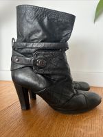 Chanel Heeled Leather Boots 39.5 Berlin - Treptow Vorschau