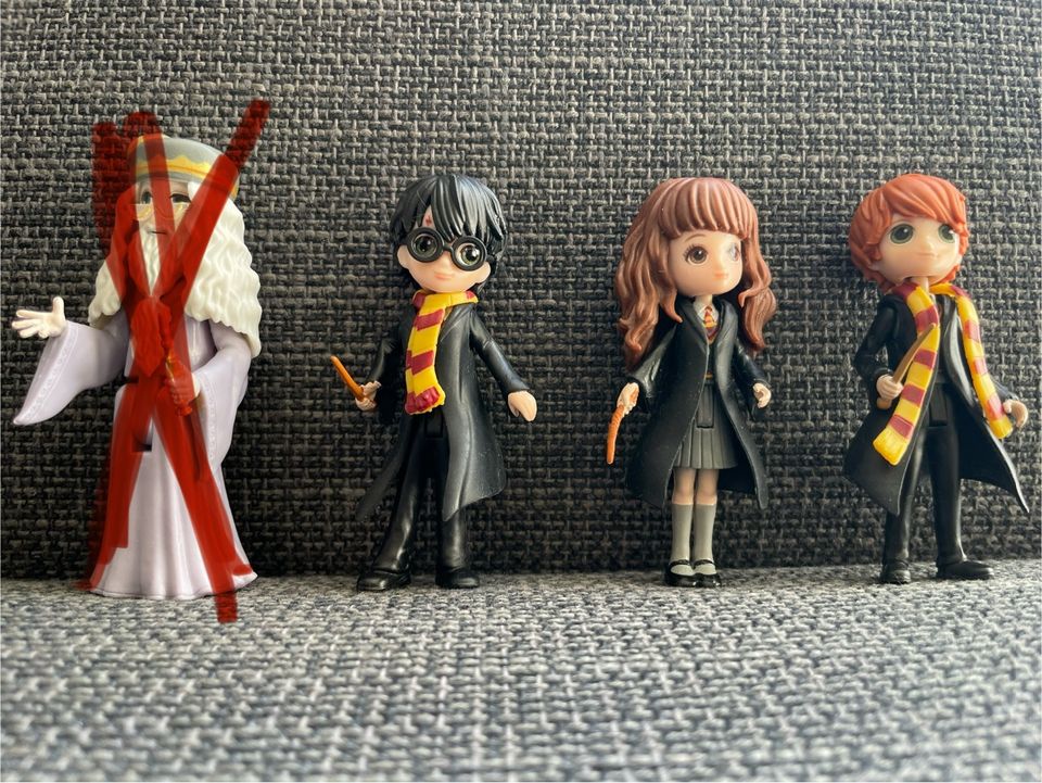 Harry Potter Figuren Set Ron Harry Luna Hermine neuwertig in Lüneburg