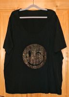 T-Shirt in schwarz mit Smiley aus Glitzersteinchen, Gr. 58 Niedersachsen - Wolfsburg Vorschau