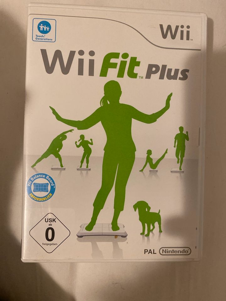 Wii, Fit Plus in München