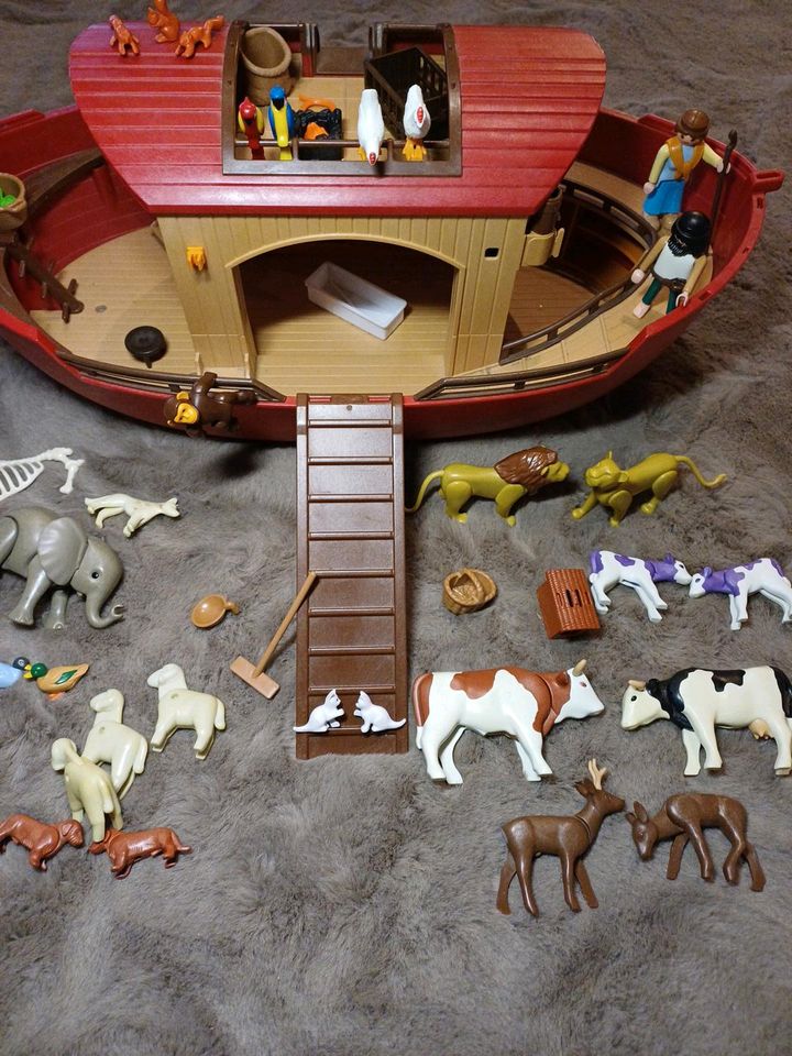 Playmobil Arche Noah Schiff Boot Tiere in Zetel