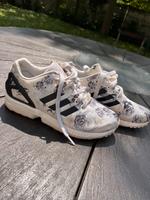 Adidas Sneaker Blumenmuster Nordrhein-Westfalen - Kerpen Vorschau