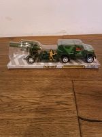 Spielzeug Militärfahrzeug mit Figuren neu Bayern - Steinhöring Vorschau