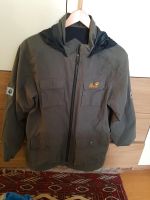 ICH BIETE EINE SOMMER JACKWOLFSKIN KINDER JACKE 152 Wandsbek - Hamburg Tonndorf Vorschau