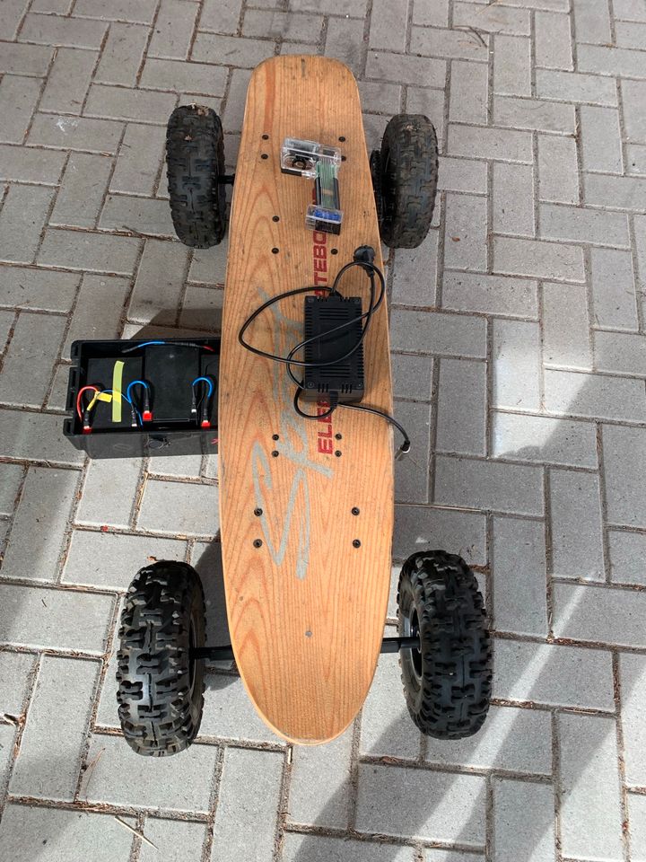 Board Elektro crossboard in Grasberg