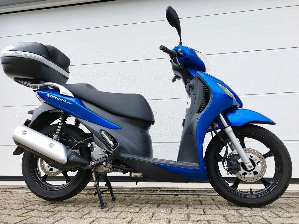 Suzuki Sixsteen 150 in Albstadt