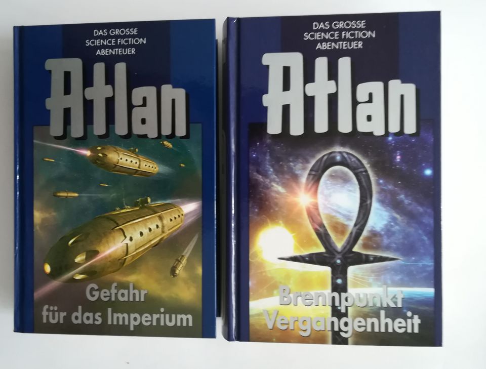 Atlan Bücher, 9 Blaue Bände in Meschede