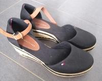 Tommy Hilfiger Damen Keilabsatz Schuhe Gr 37 Bayern - Höchstadt Vorschau
