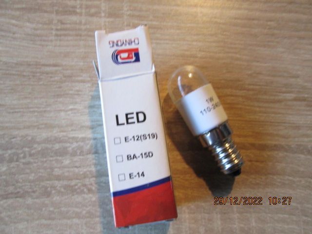 Nähmaschinenlampe, Backofenlampe LED, E 14 in Rheinland-Pfalz - Oberzissen  | Lampen gebraucht kaufen | eBay Kleinanzeigen ist jetzt Kleinanzeigen