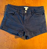 Dunkelblaue Shorts von H&M, Größe 38 Rheinland-Pfalz - Kobern-Gondorf Vorschau