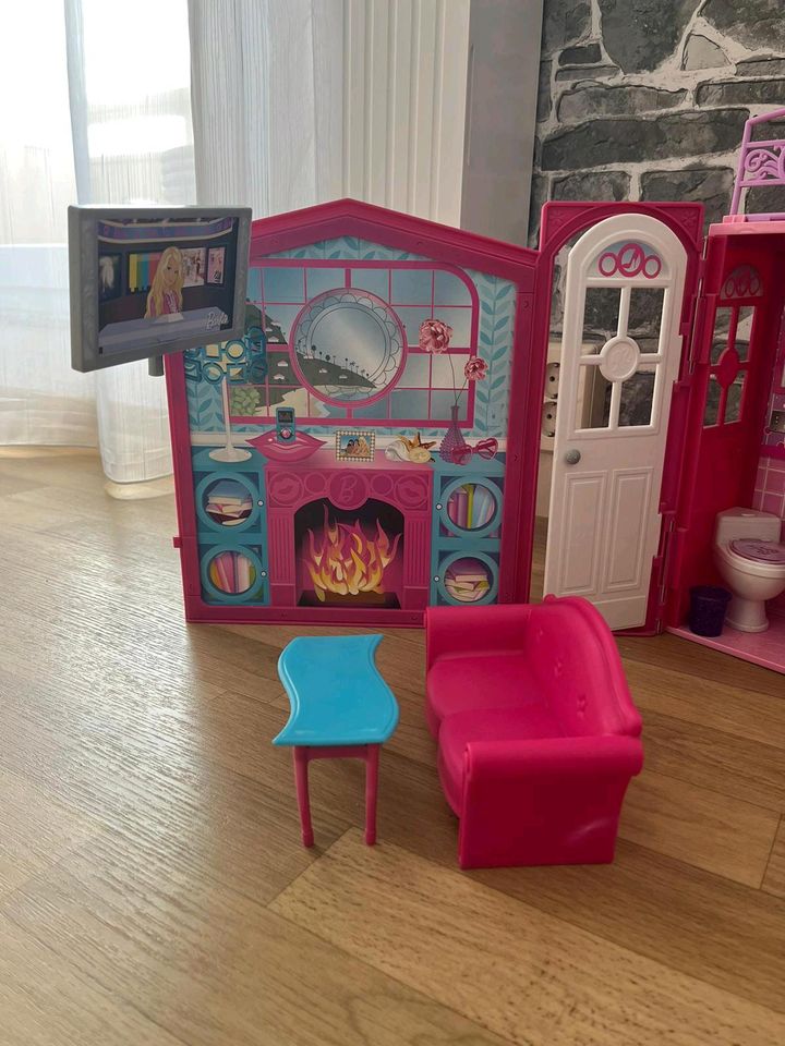 Barbie Haus Koffer in Weißwasser