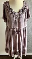 Tredy Kleid Größe 2 (42/44) 100% Viskose lila Obervieland - Arsten Vorschau