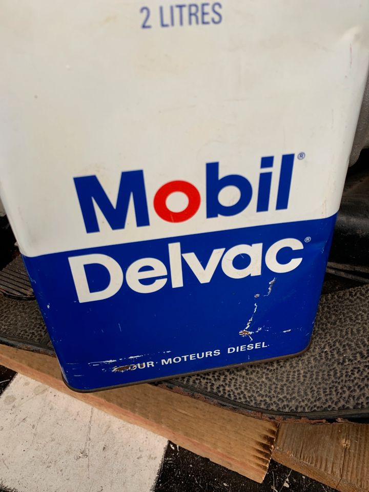 Mobiloil Öldose Delvac Pegasus 60er Jahre Vespa Scooter Man Cave in Korschenbroich