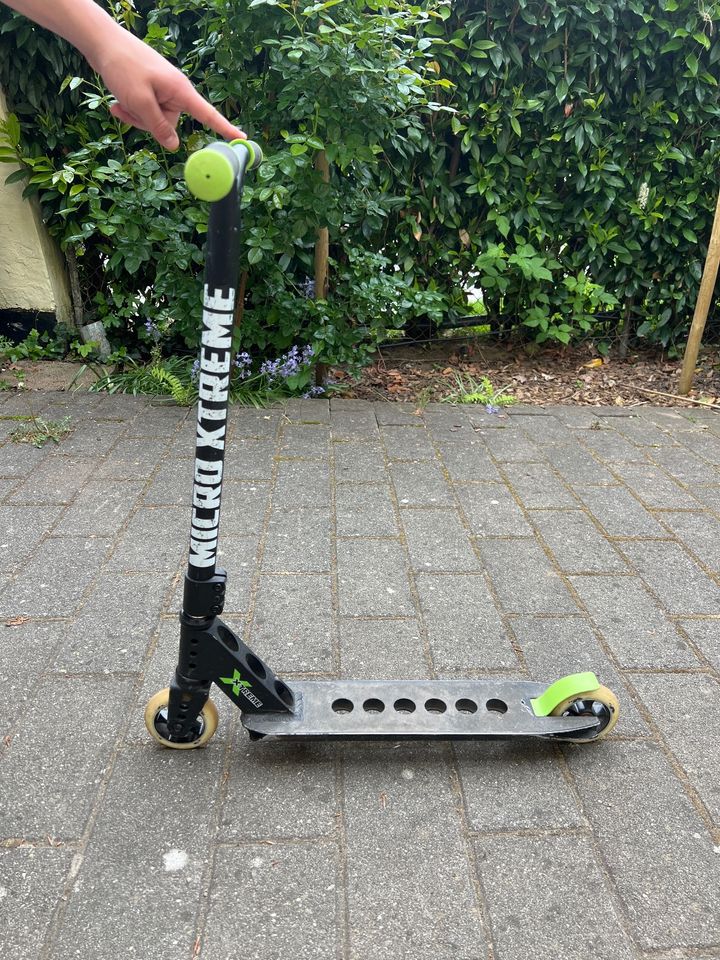 (Profi-) Stunt-Scooter Micro Xtreme in Neubiberg