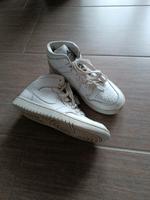 Sneaker Jordan Nike Gr. 36,37 weiß Nordrhein-Westfalen - Hamm Vorschau