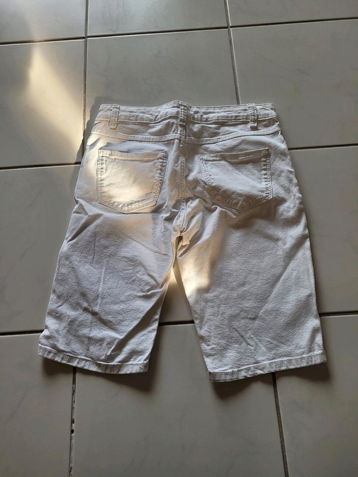The Bermuda jeans shorts weiß von C&A Größe 36 Damen in St. Leon-Rot
