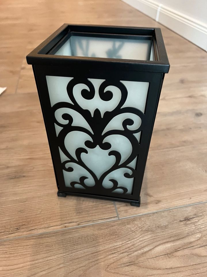 Partylite Variation Kerzenhalter Laterne Magnete Windlicht in Leiferde