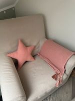 Kissen und Decke Kinderzimmer rosa von H&M altrosa Stern Nordrhein-Westfalen - Bocholt Vorschau