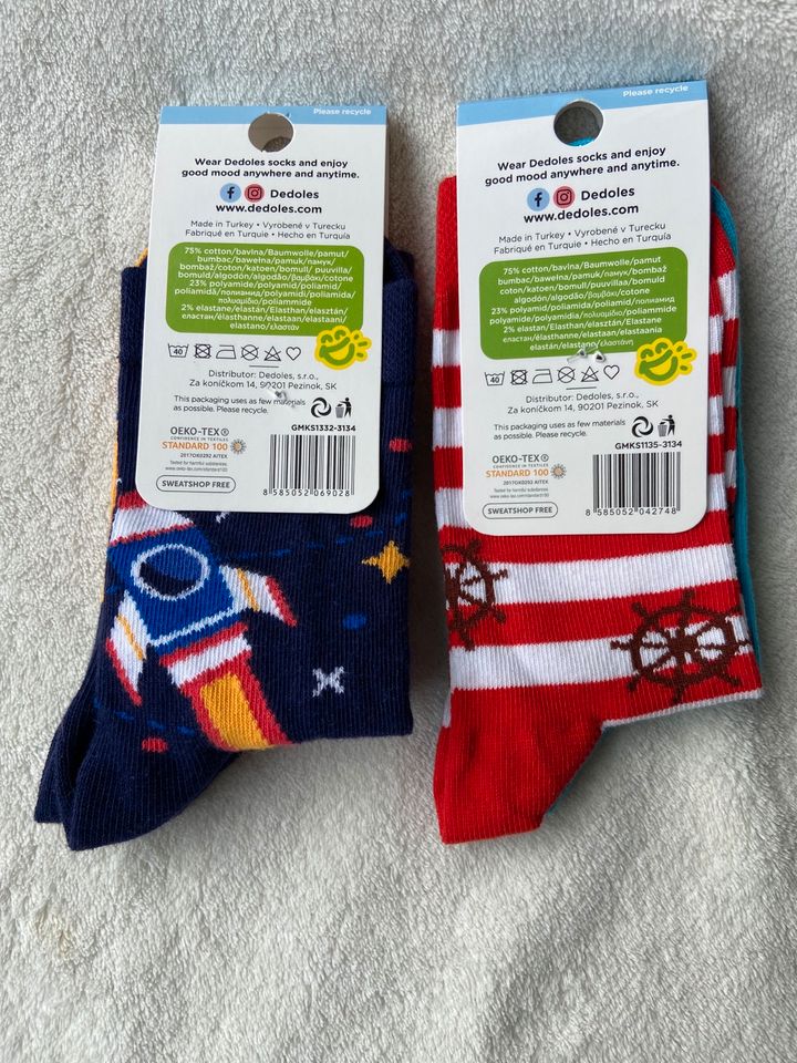 Neu OVP diverse Marken Socken gr 31-35 in Eschweiler