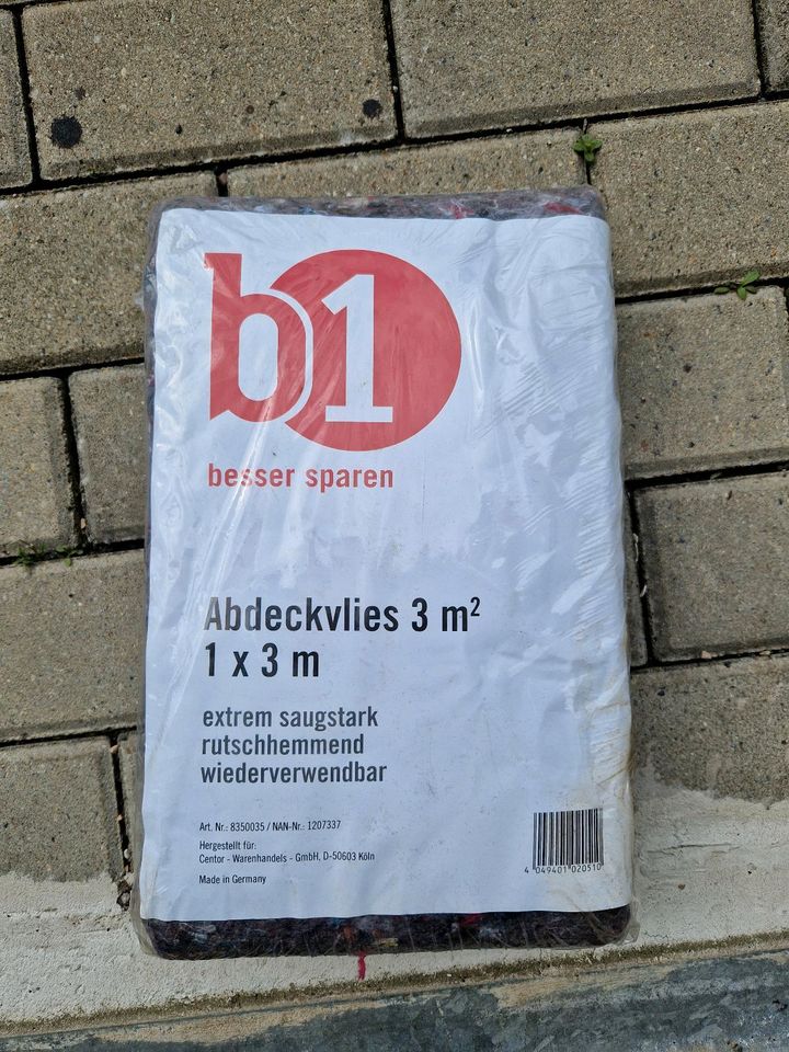 Abdeckvlies 1×3 Meter neu in Schwalmstadt