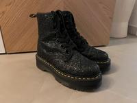 Dr. Martens Molly schwarz Glitzer mit Originalverpackung Bayern - Friedberg Vorschau