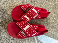 UGG Schlappen pink mit Kreuzband & Logo in 39 Nordrhein-Westfalen - Dülmen Vorschau