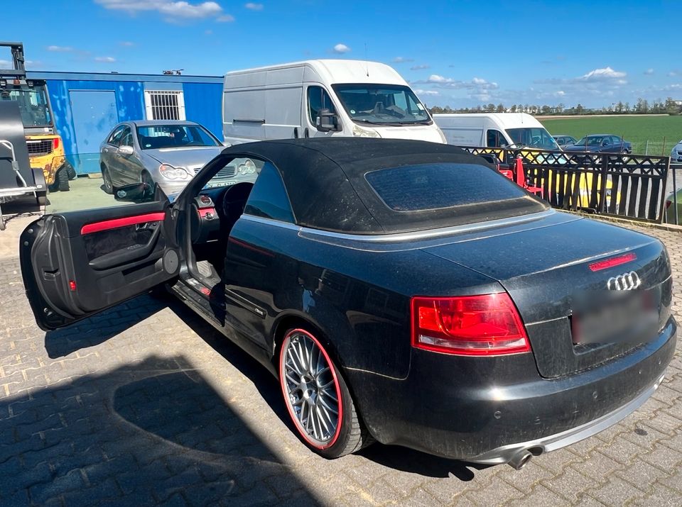 Audi A4 B6 Cabrio 3 Ltr. V6 in Gangelt