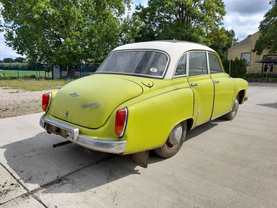 Wartburg 311 mit Faltdach in Dessau-Roßlau