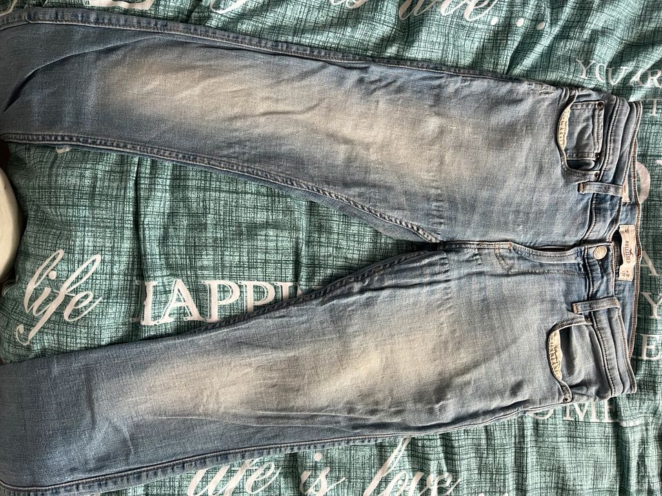 Hollister Jeans in Herne