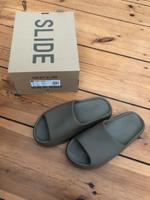 YEEZY Slide „Resin“ – Gr. 44 2/3 mit OVP Pankow - Prenzlauer Berg Vorschau
