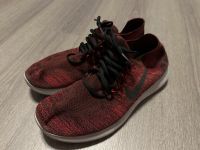 Nike free rn run flyknit 44,5 rot super selten Baden-Württemberg - Lichtenwald Vorschau